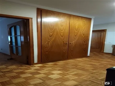 Moradia Geminada T3 Venda
