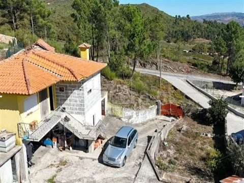 Moradia T2