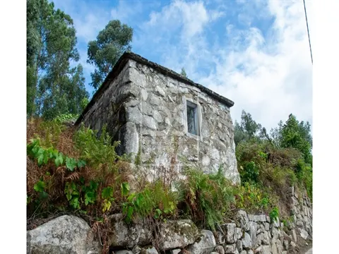 Moradia T2