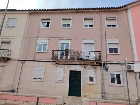 T2 para arrendamento completamente remodelado