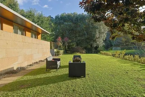 Pequeña finca 4 habitaciones