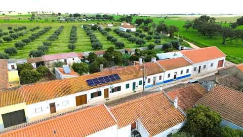 3 bedroom villa with backyard, garage and annex in Mimosa, Alvalade, Santiago do Cacém, Portugal