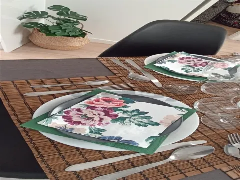 Apartamento T3 Renovado com Garagem – Benfica, Lisboa