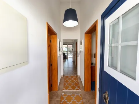 3 Bedroom Villa Fully Equipped and Furnished, with Pool and Garden, Ermidas Sado