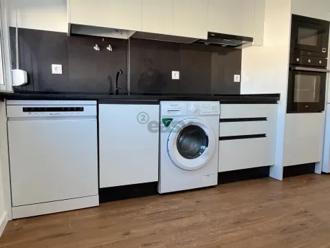 T3 Totalmente Remodelado – Elegância, Conforto e Modernidade