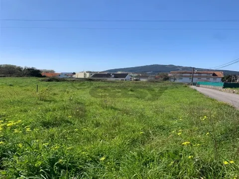 Terreno 515m² em Seixas: Construa Até 330m² (PIP em Curso)