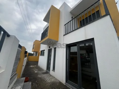 Moradia T3 no Concelho de Torres Vedras