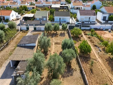Terreno para construção com 615 m² em Ermidas-Sado