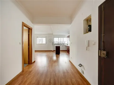 Apartamento T2 no Cacém
