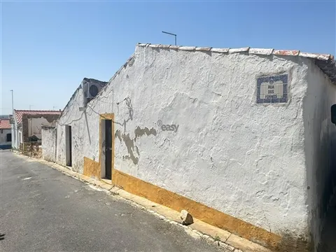 Casa Tipicamente Alentejana no Centro de Castro Verde