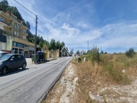 Stadtgrundstück in Meinedo, Lousada