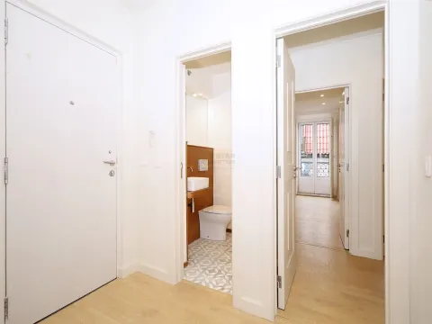 Apartamento T2 – A Estrear – Edifício Novo – Oeiras – Centro Histórico