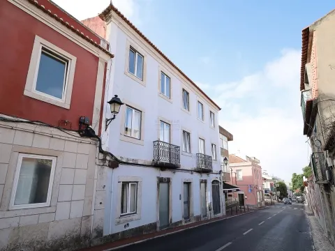 Duplex T2+1 -  Novo - Oeiras - 2o Direito