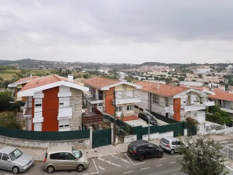 A Louer - Appartement T3 - Caxias - Meublé - Rénové