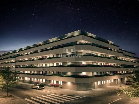 Apartamento NOVO T1 com Terraço ( Ultimo andar)