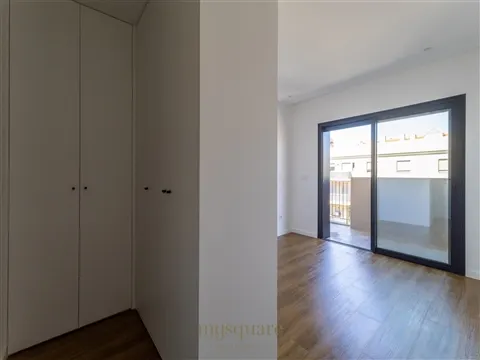 Flat T1