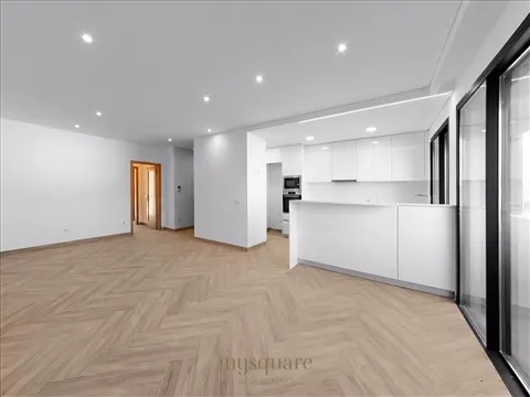Apartamento T2 Novo com varanda - OLiving Apartments - Pedroso, Gaia