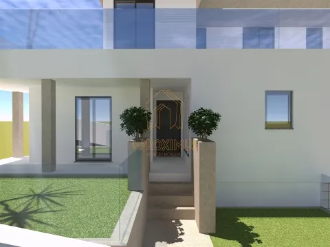 Moradia T5 na encosta de Buarcos