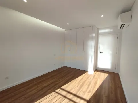 Flat T2