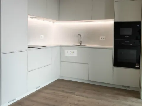 Apartamento T2 novo com vista mar em Matosinhos sul