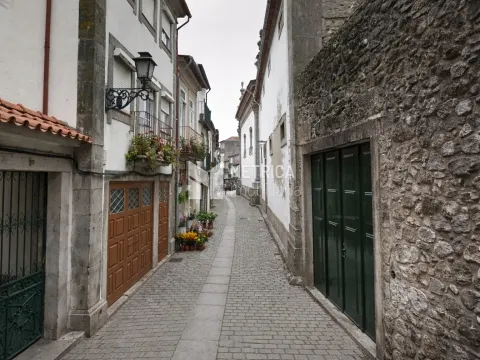 Prédio no Centro Histórico de Viana do Castelo | 375.000€