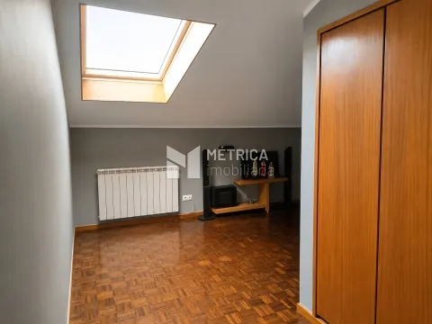 Wohnung 2+ 3/2 Schlafzimmer
