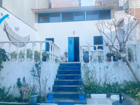 Casa T6 na Praia da Costa Nova, a 500 metros da praia