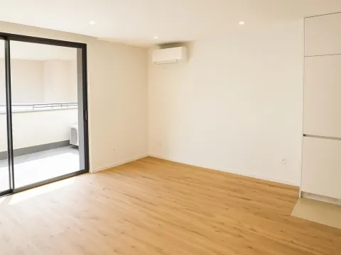 T1 Aveiro centro próximo do canal de São Roque