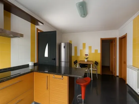 Moradia T5 Aveiro, Esgueira