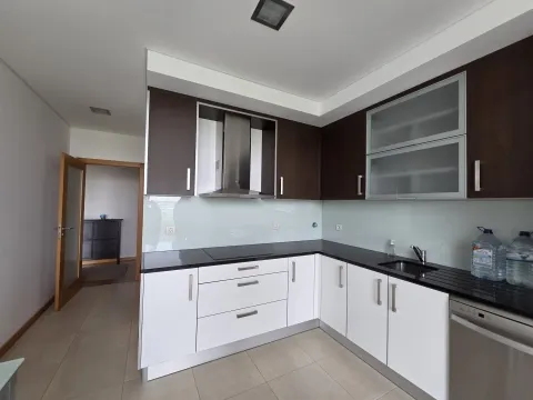 Apartamento T2 Aveiro, Glória e Vera Cruz, vista para as salinas