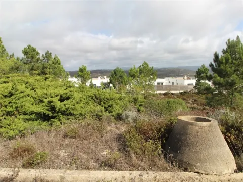 Urban plot in Espartal and just a few minutes from the beach