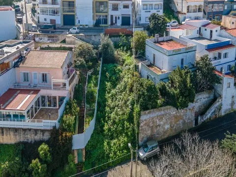 Terreno urbano con progetto in vendita a Portimão – Algarve