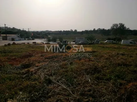 Investment Opportunity – Plot for Construction in Lagos