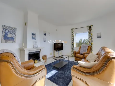 Villa con 3 Camere da Letto e Piscina Privata — Budens, Algarve