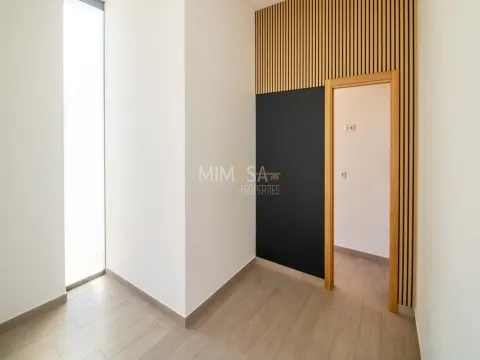 Loja em Localização Central - Junto à Câmara Municipal de Lagos