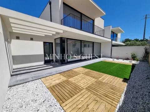 img_0