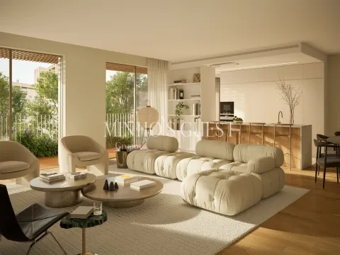 Apartamento T3 de Luxo com Varanda | Av. da Boavista - Porto
