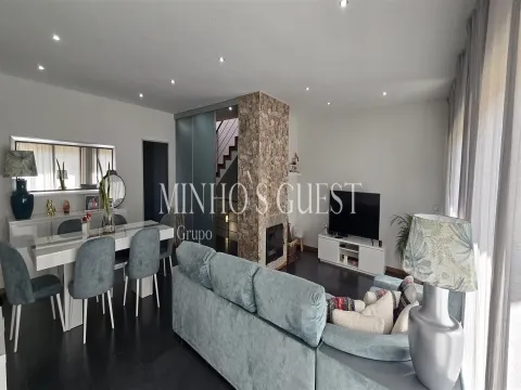 Semi-detached house T3