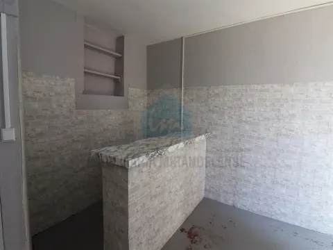 Moradia T3 Para Venda em Vila Flor