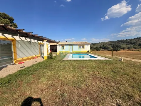 &#127969; Quinta Vale do Milho em São Pedro Vale do Conde - Mirandela