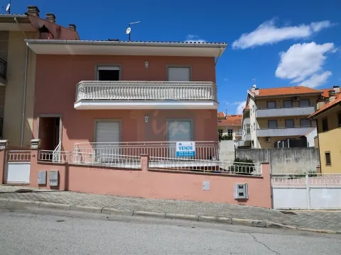 Appartamento in Villino 4 Vani