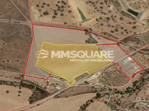 Prédio Rústico em Garvão