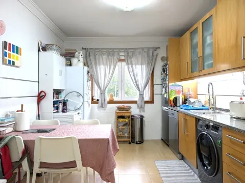 Apartamento T3 Duplex - São Bernardo