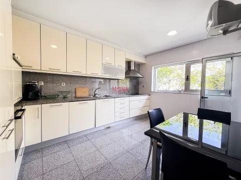 Maison dans village 3 Chambre(s)+1