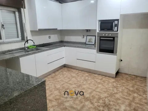 Moradia Bifamiliar T7, Póvoa de Varzim