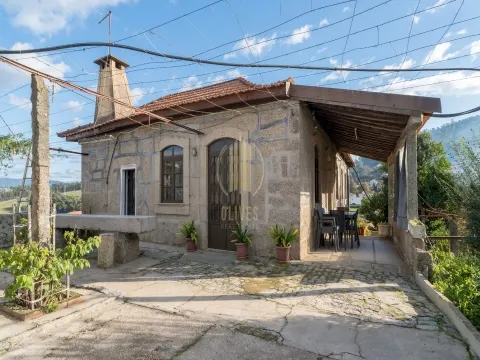 Detached house to restore T4