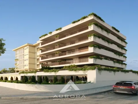 Apartamento T2 - Terraço + varanda + lugar de garagem + arrumos