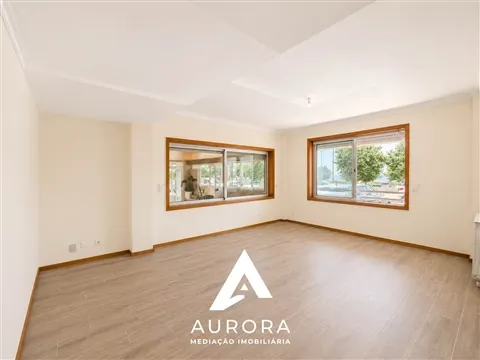 1-Bedroom Apartment | First Line of the Beach | São Félix da Marinha