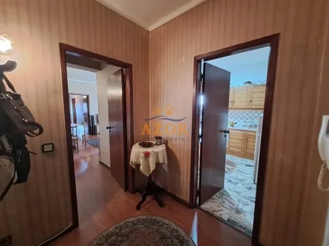 Apartamento T3 na Fajã de Baixo, em Ponta Delgada