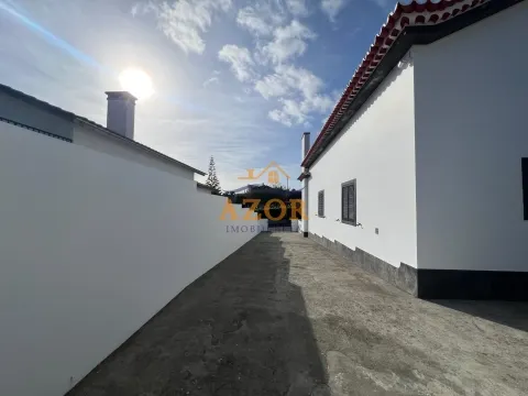 Moradia em Vila Franca do Campo